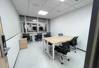 内蒙古解放100K立式防撞缓冲车报价