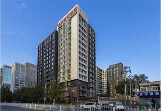 定制快拼箱民宿